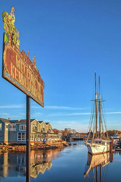 Maine, Kennebunkport, Welcome Sign and Marina