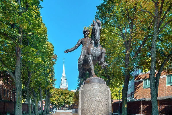 Massachusetts, Boston, Paul Revere statue and the Old North Church