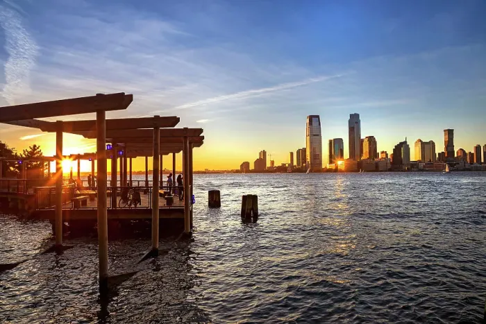 Framed Print : New York City, Battery Park City, South Cove Park, waterfront park Framed Print : New York City, Battery Park City, South Cove Park, waterfront park