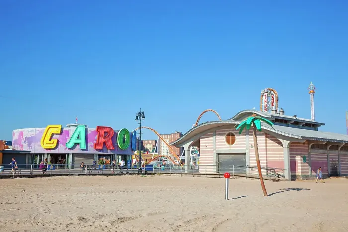 Framed Print : New York City, Brooklyn, Coney Island, beach Framed Print : New York City, Brooklyn, Coney Island, beach