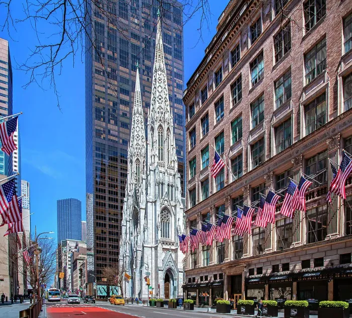 Framed Print : New York City, Manhattan 5th Ave Scene with St. Patrick's Cathedral Framed Print : New York City, Manhattan 5th Ave Scene with St. Patrick's Cathedral