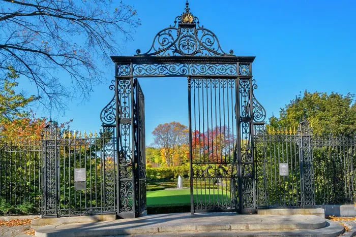Framed Print : New York City, Manhattan, Central Park, Conservatory Garden Framed Print : New York City, Manhattan, Central Park, Conservatory Garden
