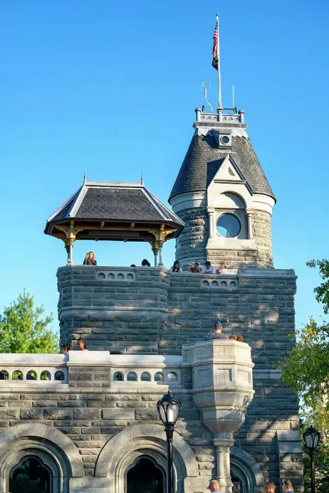 Framed Print : New York City, Manhattan, Central Park, Belvedere Castle Framed Print : New York City, Manhattan, Central Park, Belvedere Castle