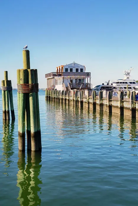 Framed Print : New York, Long Island, Brookhaven, Port Jefferson, Danfords Hotel & Marina Framed Print : New York, Long Island, Brookhaven, Port Jefferson, Danfords Hotel & Marina