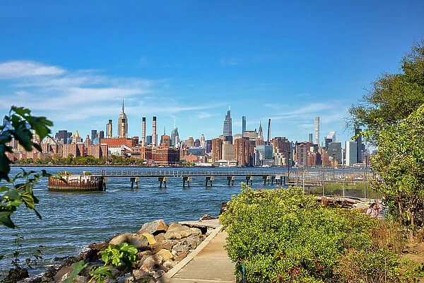 New York, New York City, Midtown skyline from Brooklyn, Grand Ferry Park
