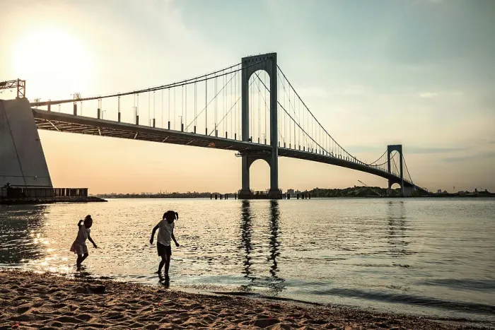 Framed Print : NY, NYC, Queens, Whitestone Bridge over East River Framed Print : NY, NYC, Queens, Whitestone Bridge over East River