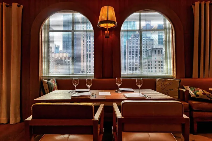 Framed Print : NY, NYC, Saks 5th Avenue, L'Avenue at Saks restaurant, table Framed Print : NY, NYC, Saks 5th Avenue, L'Avenue at Saks restaurant, table