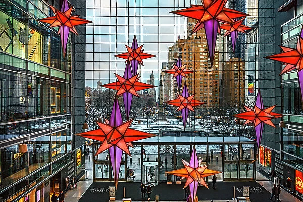 NYC, Manhattan, Columbus Circle, Time Warner Center, Christmas Decorations