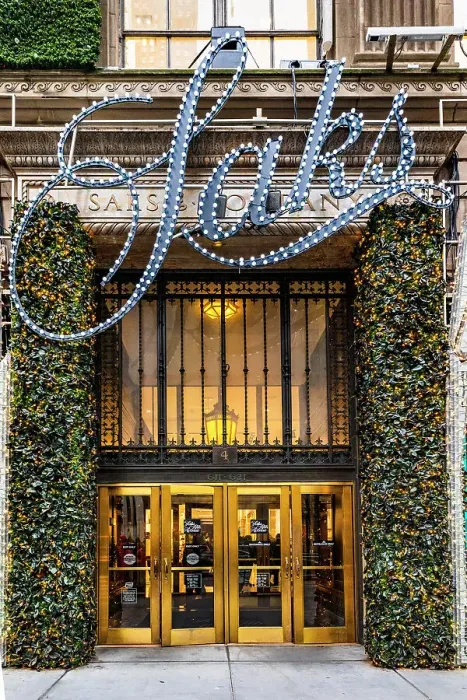 Framed Print : NYC, Manhattan, Saks Fifth Avenue decorated for Christmas Framed Print : NYC, Manhattan, Saks Fifth Avenue decorated for Christmas