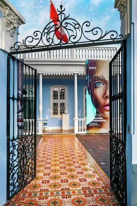 Framed Print : Peru, Lima, Barranco, MATE - Museo Mario Testino, photographer Framed Print : Peru, Lima, Barranco, MATE - Museo Mario Testino, photographer