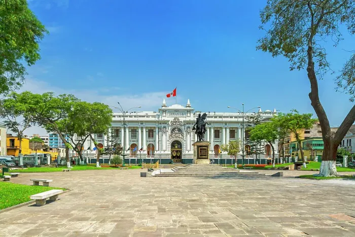 Framed Print : Peru, Lima, Congress Building and square Framed Print : Peru, Lima, Congress Building and square