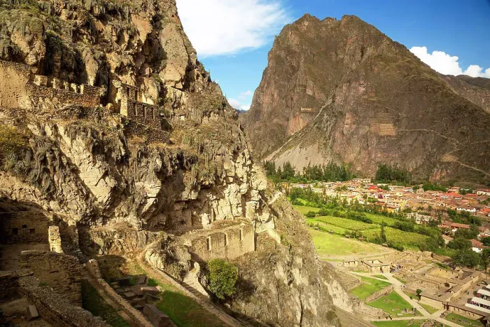Framed Print : Peru, Sacred valley, Ollantaytambo ruins and town Framed Print : Peru, Sacred valley, Ollantaytambo ruins and town