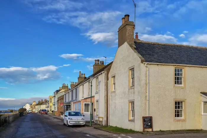 Framed Print : Scotland, Portmahomack, Highland, typical street scene