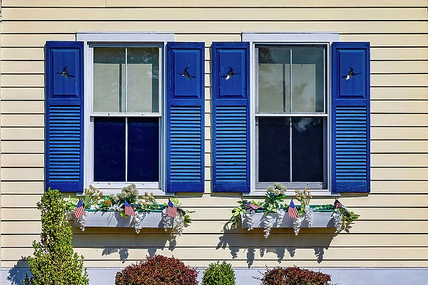 USA, Connecticut, Mystic, closeup of windows
