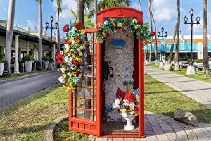 Images Dated 13th August 2023: Aruba, Oranjestad, Decorated Old Phone Booth