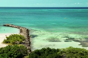 Atlantic Prints: Aruba, Overview of Juanita beach