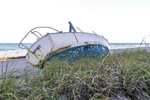 Images Dated 22nd May 2023: Boat wreck on beach