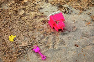 Rm305 Prints: Bucket and spade on the beach