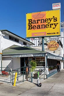 Trending: California, West Hollywood along Sunset Boulevard, Barney's Beanery
