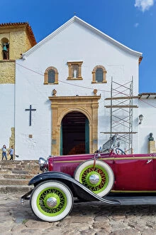 Images Dated 21st July 2019: Colombia, Boyaca, Villa de Leyva, Vintage Convertible Car