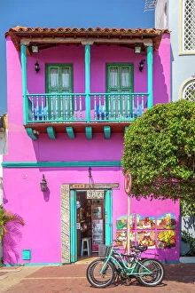 Images Dated 5th March 2019: Colombia, Cartagena, Cartagena de Indias, Colorful Colonial Homes