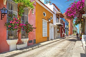Images Dated 5th March 2019: Colombia, Cartagena, Cartagena de Indias, Colorful Colonial Homes