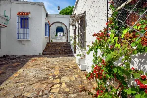 Sunny Prints: Colombia, Doradal, La Aldea, Santorini Replica