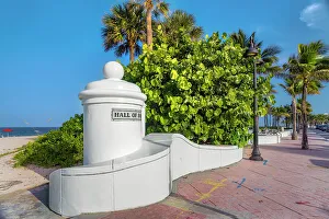 Florida, South Florida, Fort Lauderdale, beach at the end of Las Olas Boulevard