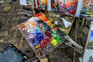 Inner City Prints: France, Paris, Montmartre, artist's palette with oil paint
