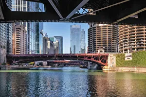 Building Prints: Illinois, Chicago, Riverwalk, City view from the river