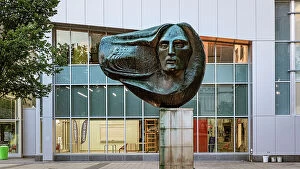 Images Dated 8th March 2021: Louisiana, Baton Rouge, Oliver Pollock Sculpture by Frank Hayden, Public Library at Galvez Plaza