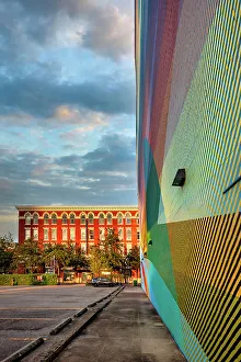 Louisiana, New Orleans, The Contemporary Arts Center and Mural at NOLA Art District