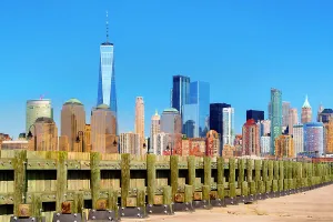 Lower Manhattan seen from Liberty Park in Jersey City, New Jersey
