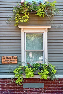 Massachusetts, Boston, famous Skinny House on Hull Street, North End