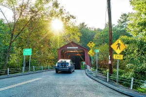 New England, Connecticut, Cornwall, West Cornwall Covered Bridge over Housatonic River