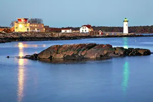 Harbor Prints: New Hampshire, New Castle, Portsmouth Harbor Lighthouse