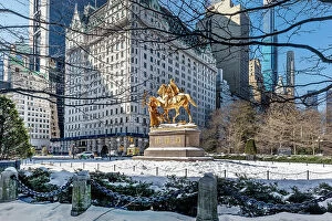 Images Dated 15th August 2021: New York City Manhattan, Midtown Grand Army Plaza, General Sherman Statue