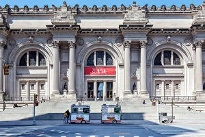 Images Dated 5th May 2020: New York City, Manhattan, Upper East Side, The Metropolitan Museum, Museum Mile