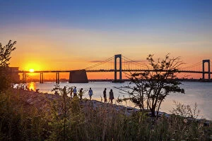 Images Dated 22nd August 2017: New York City, Throggs Neck Bridge taken from Queens at sunset