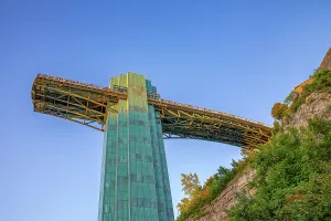 New York, Niagara Falls, Elevator and Observation Deck