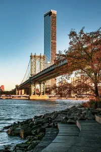 NY, NYC, Brooklyn, View of One Manhattan Square and Manhattan Bridge