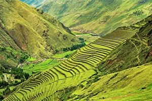 Images Dated 8th December 2023: Peru, Pisac Ruins and Sacred valley