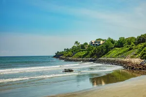 Newport Prints: Rhode Island, Newport, Easton's Beach, view of Cliff Walk