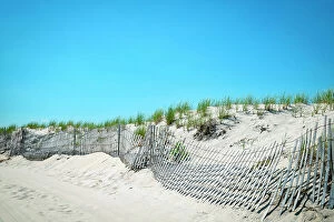 Images Dated 15th July 2022: USA, New York, Long Island, Jones Beach, sandbreak and dunes